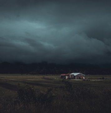 Assurer son activité face aux catastrophes naturelles : anticiper pour rebondir