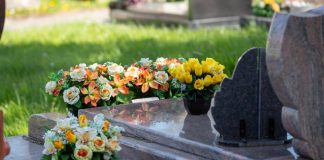 Plaques funéraires personnalisées pour un hommage sincère